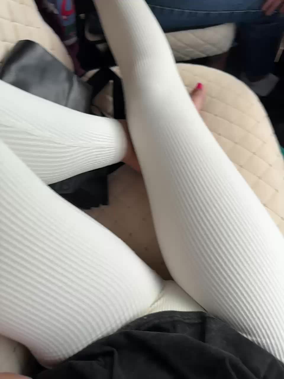 View or download file katerin_a on 2024-11-08 from bongacams