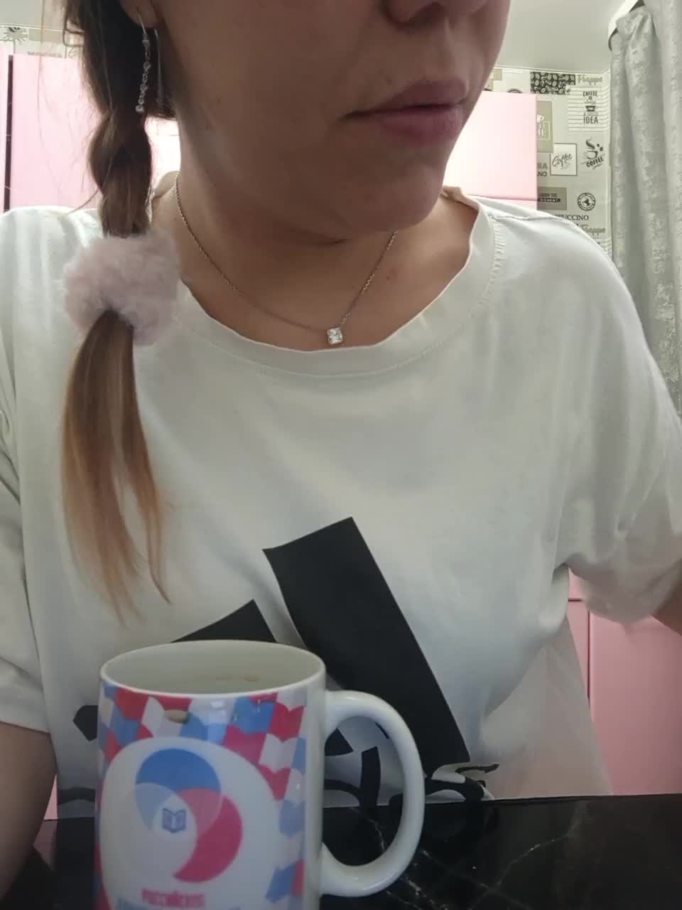 View or download file niki233221 on 2024-11-08 from bongacams