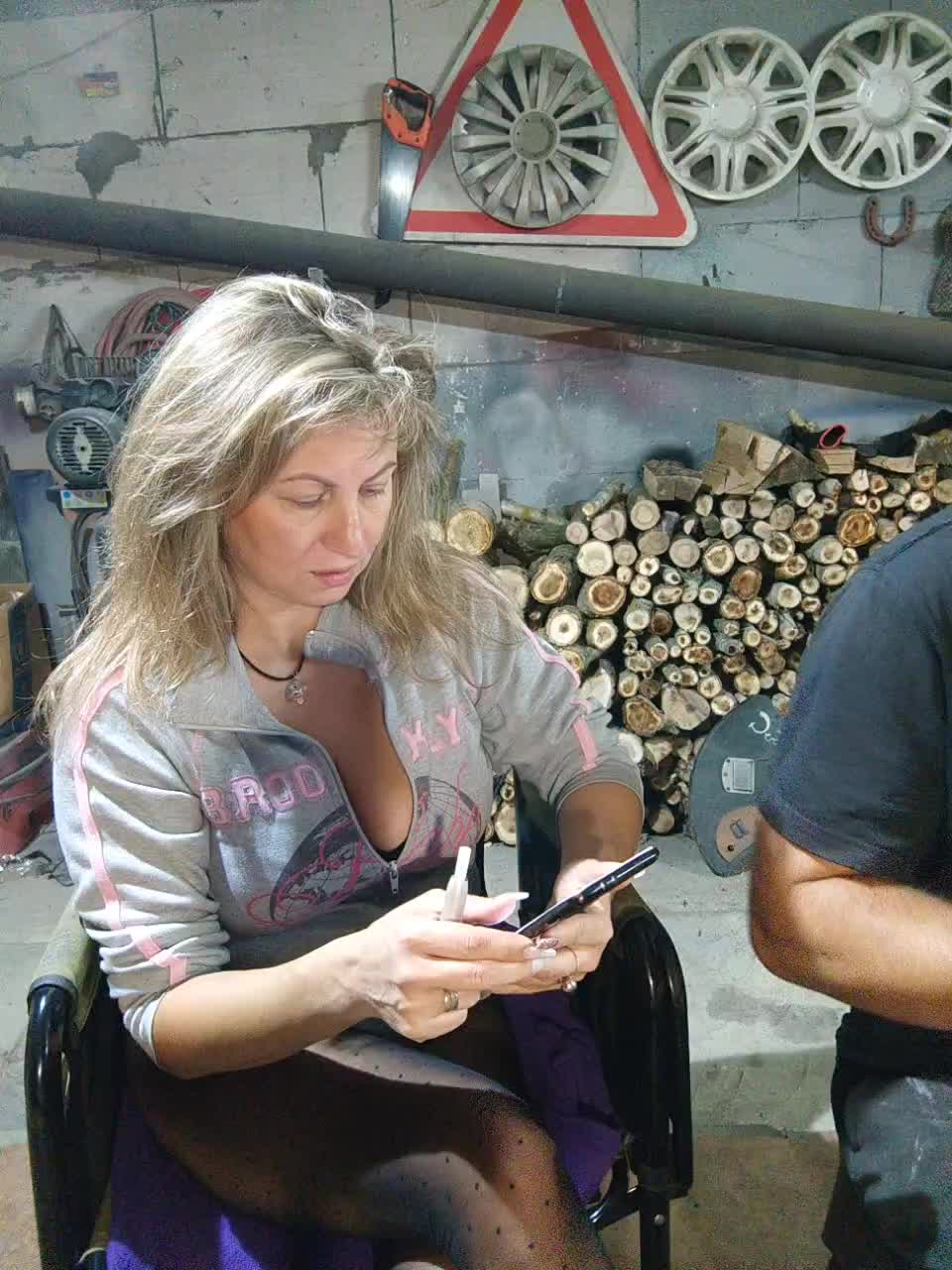 View or download file perepyganue on 2024-11-08 from bongacams