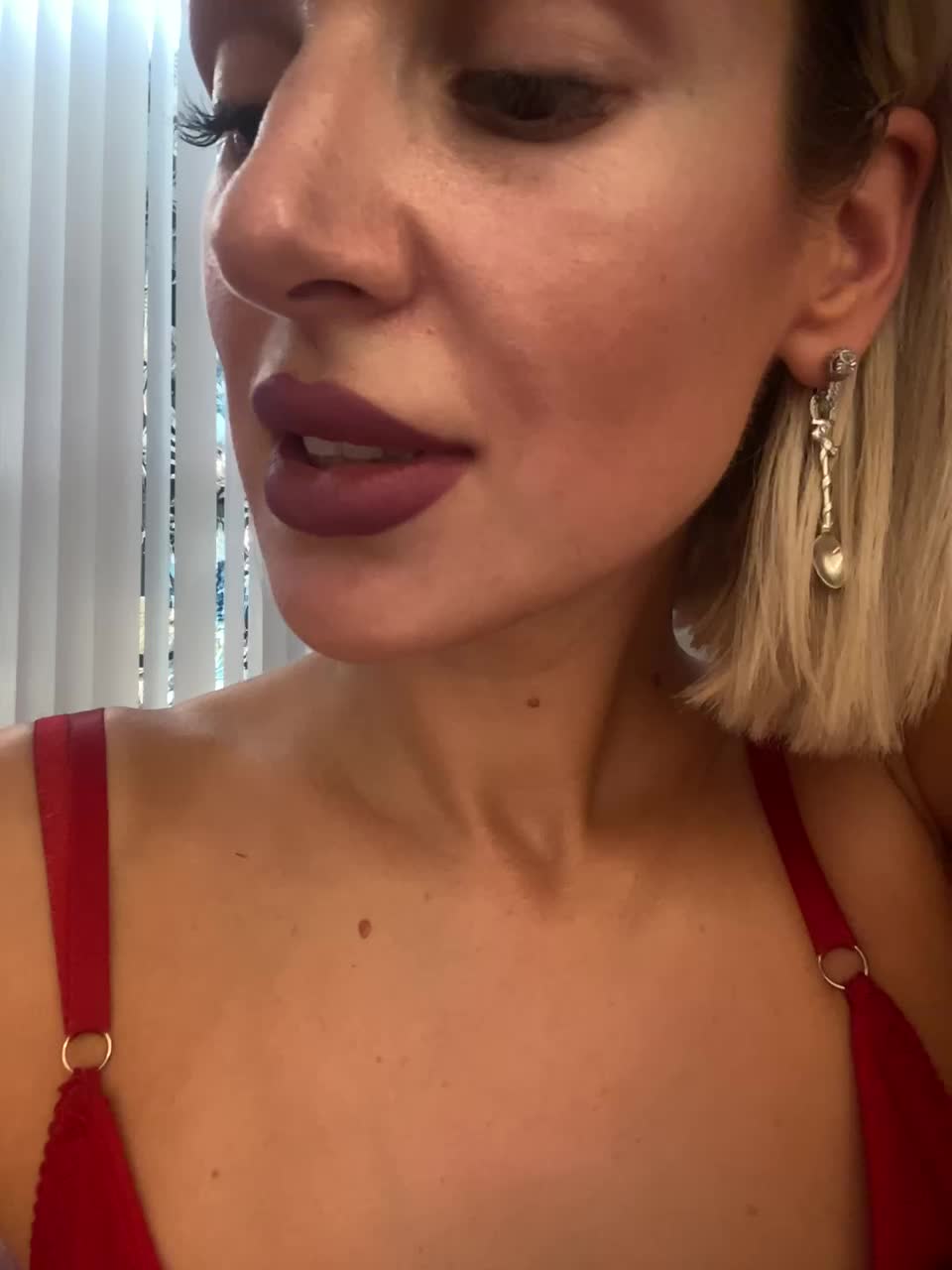 View or download file stasya_moor on 2024-11-08 from bongacams