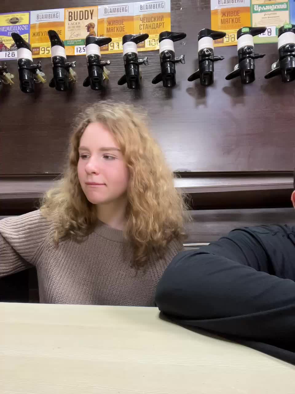 View or download file viktoriaastr on 2024-11-08 from bongacams