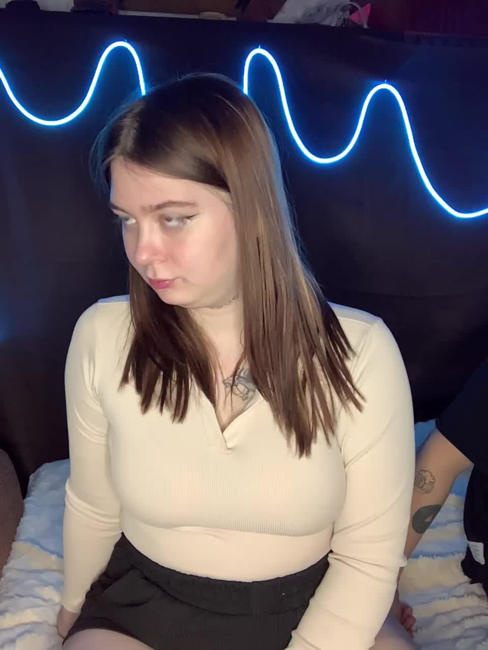 View or download file alyavass1 on 2024-11-09 from bongacams