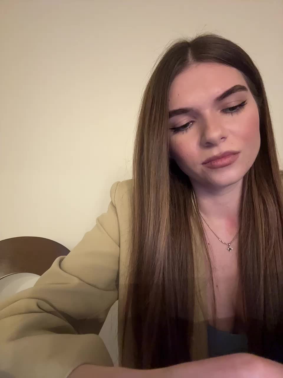 View or download file emilyandmira on 2024-11-09 from bongacams