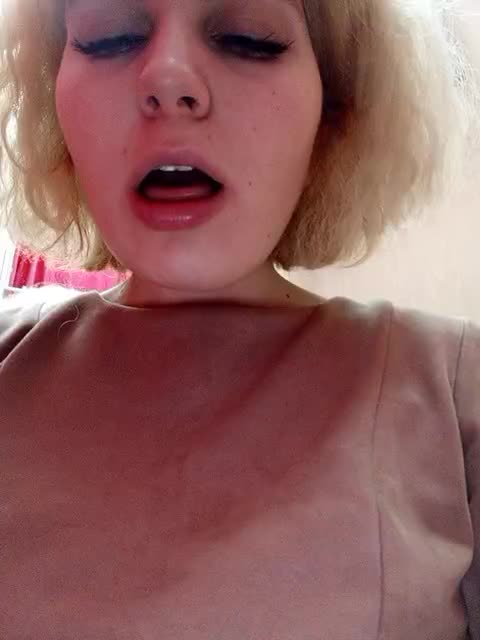 View or download file marie_outdoor on 2024-11-09 from bongacams