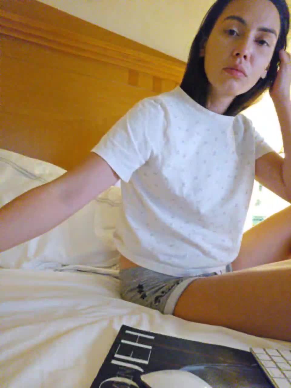 View or download file mr_and_mrs_smith_xxl on 2024-11-09 from bongacams