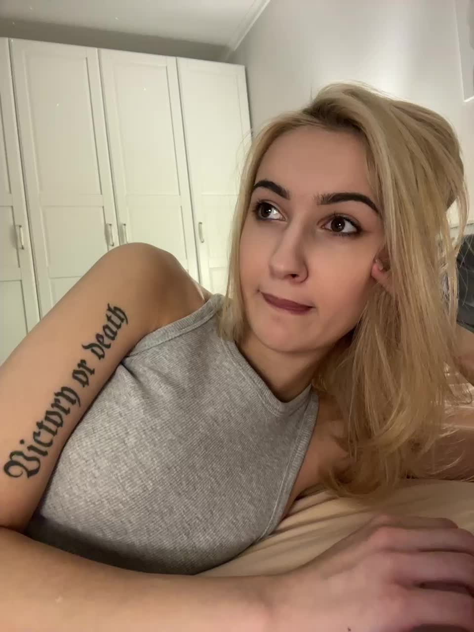 View or download file _lana_chester_ on 2024-11-10 from bongacams