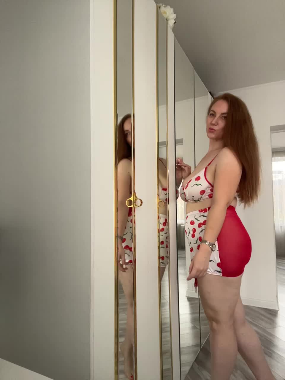 View or download file cherryygirl on 2024-11-10 from bongacams