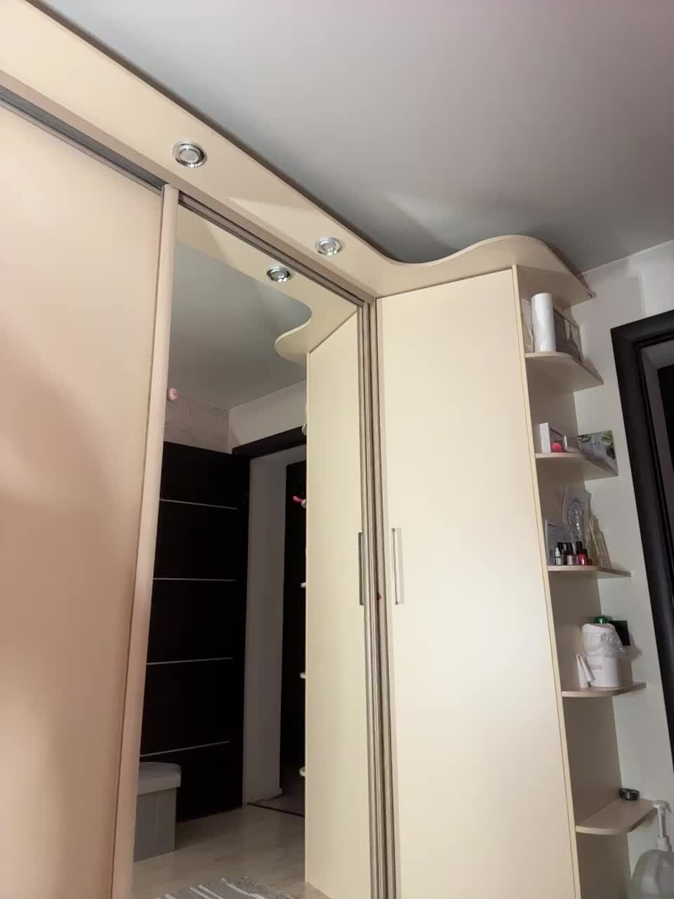 View or download file hothoneybabe on 2024-11-10 from bongacams