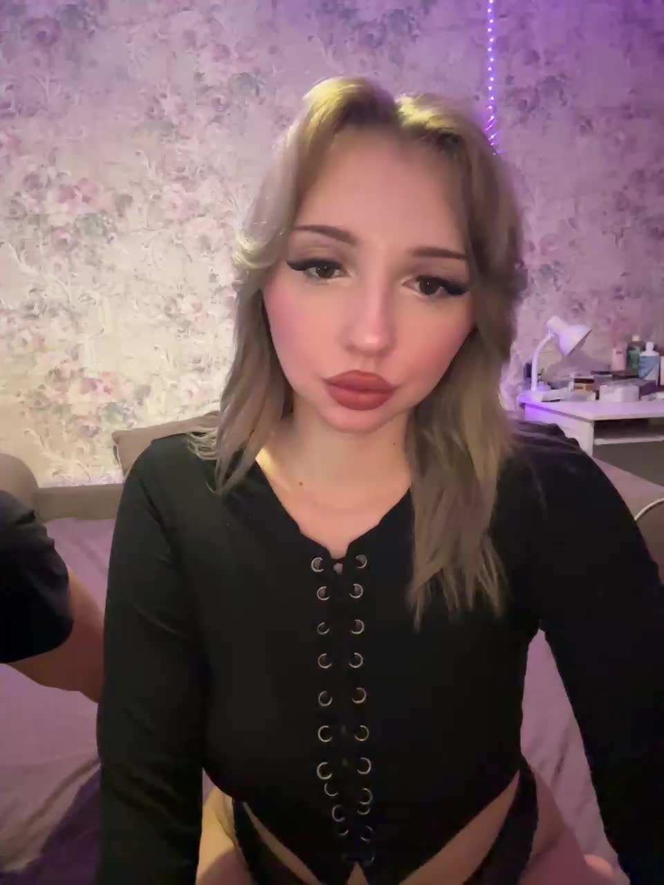 View or download file nice_rats02 on 2024-11-10 from bongacams