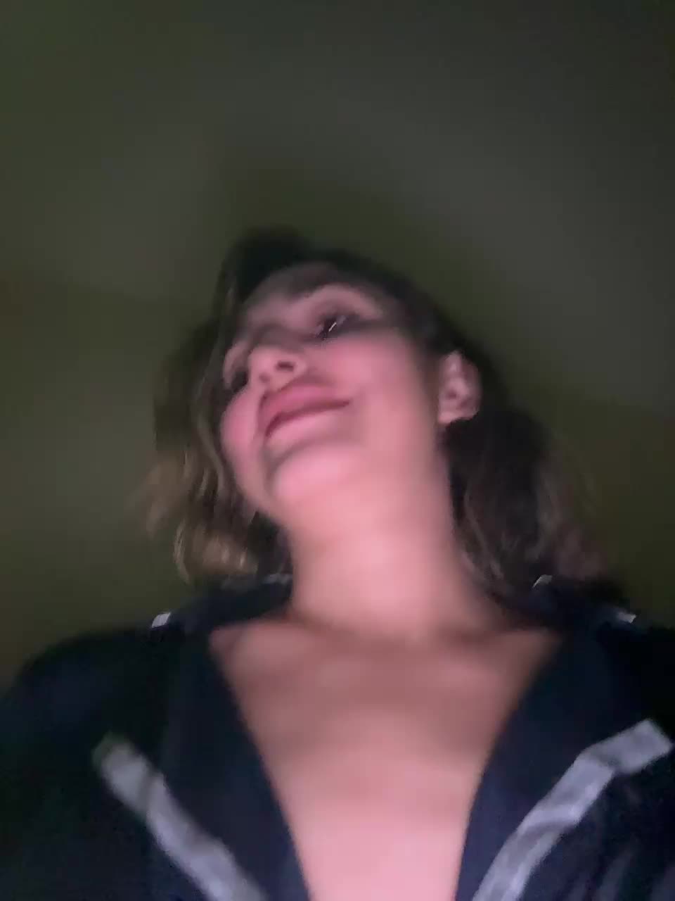 View or download file yololove on 2024-11-10 from bongacams