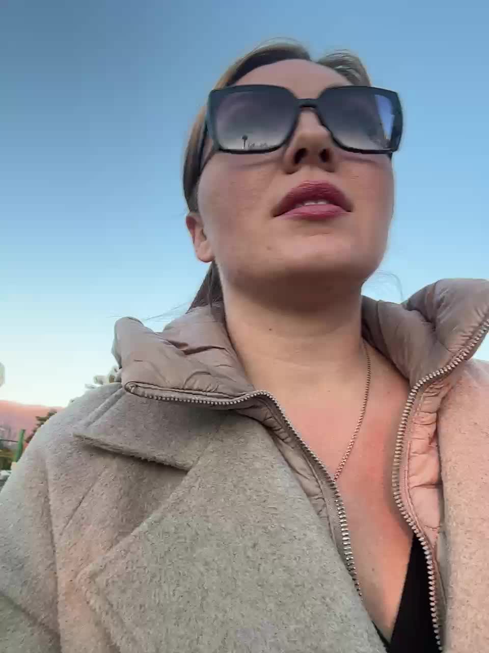 View or download file divora on 2024-11-11 from bongacams