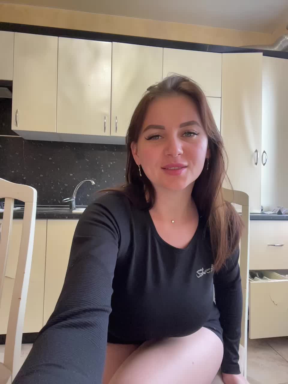 View or download file sladenkievmeste on 2024-11-11 from bongacams