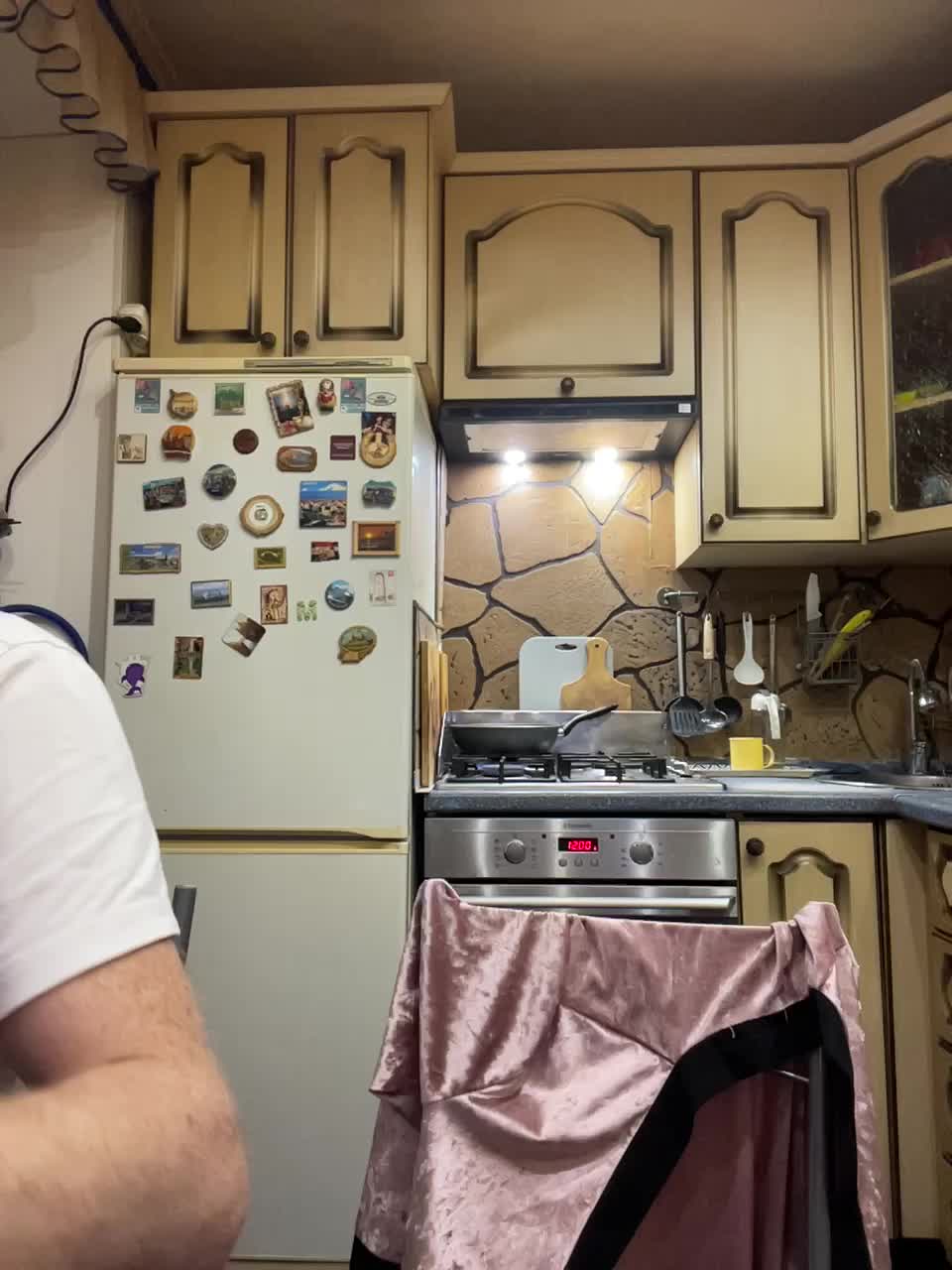 View or download file _breid_1 on 2024-11-12 from bongacams