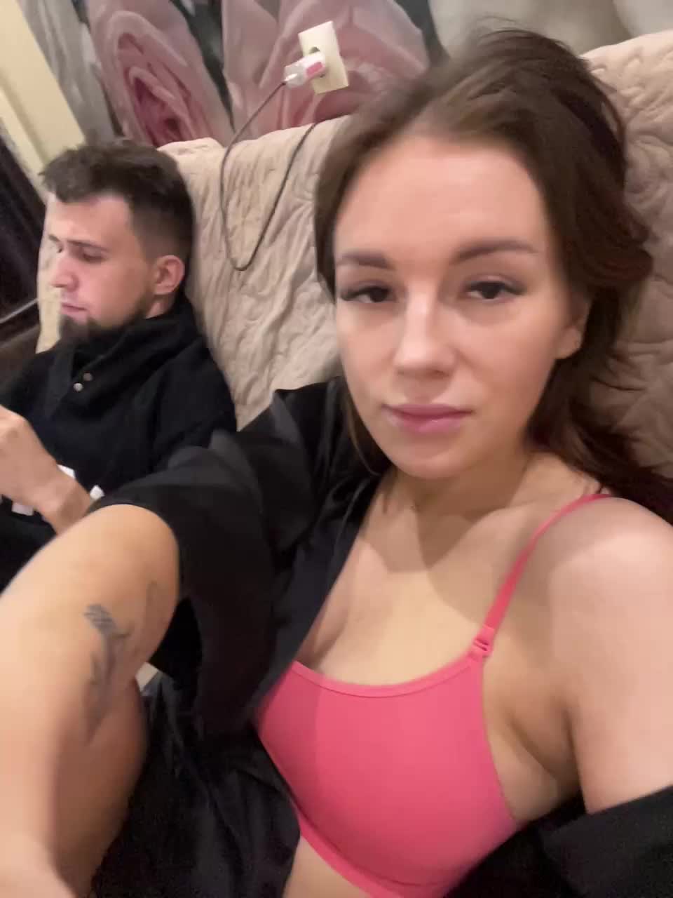 View or download file kaliss1599 on 2024-11-12 from bongacams