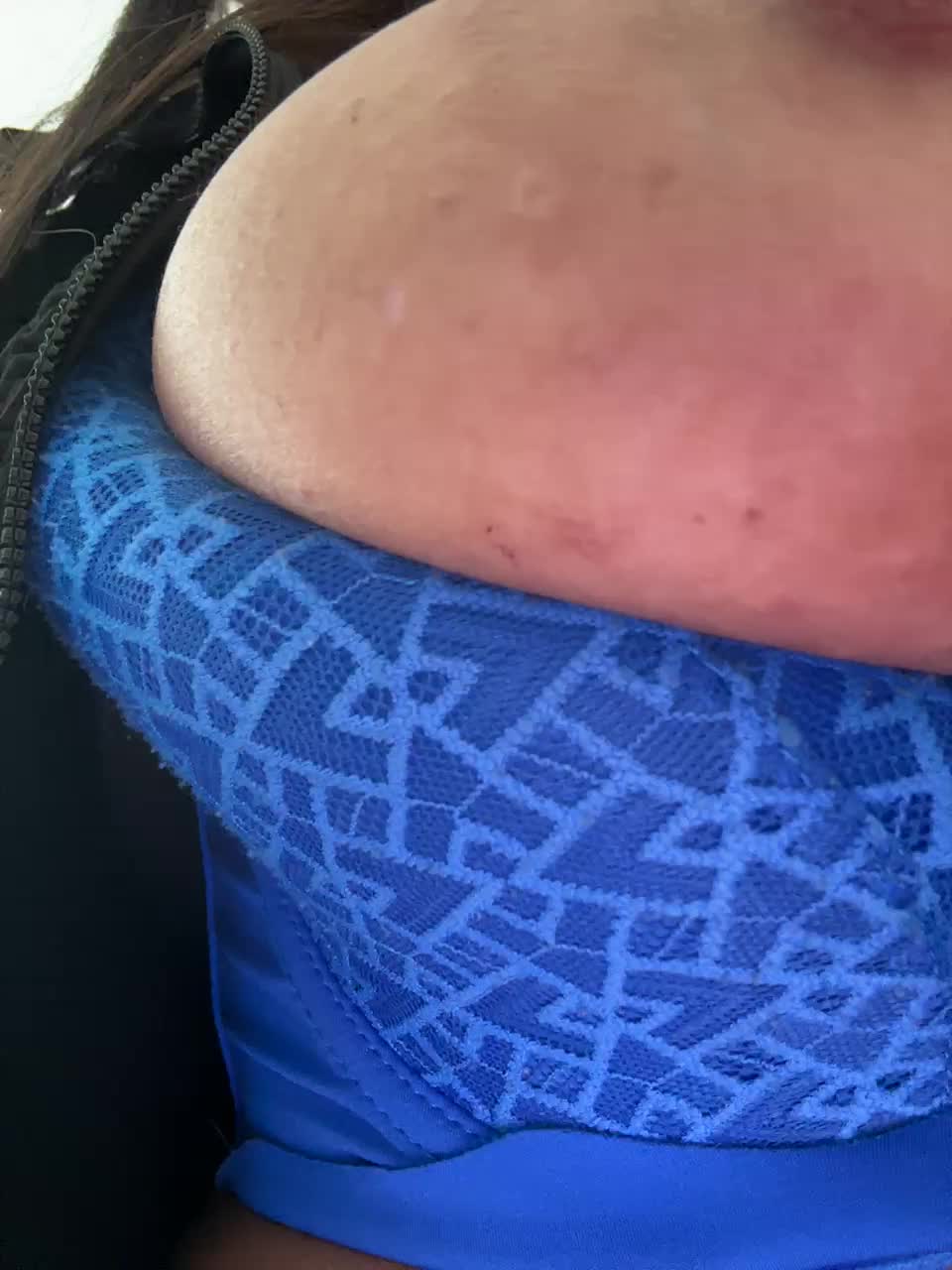 View or download file kiss_krisss on 2024-11-12 from bongacams