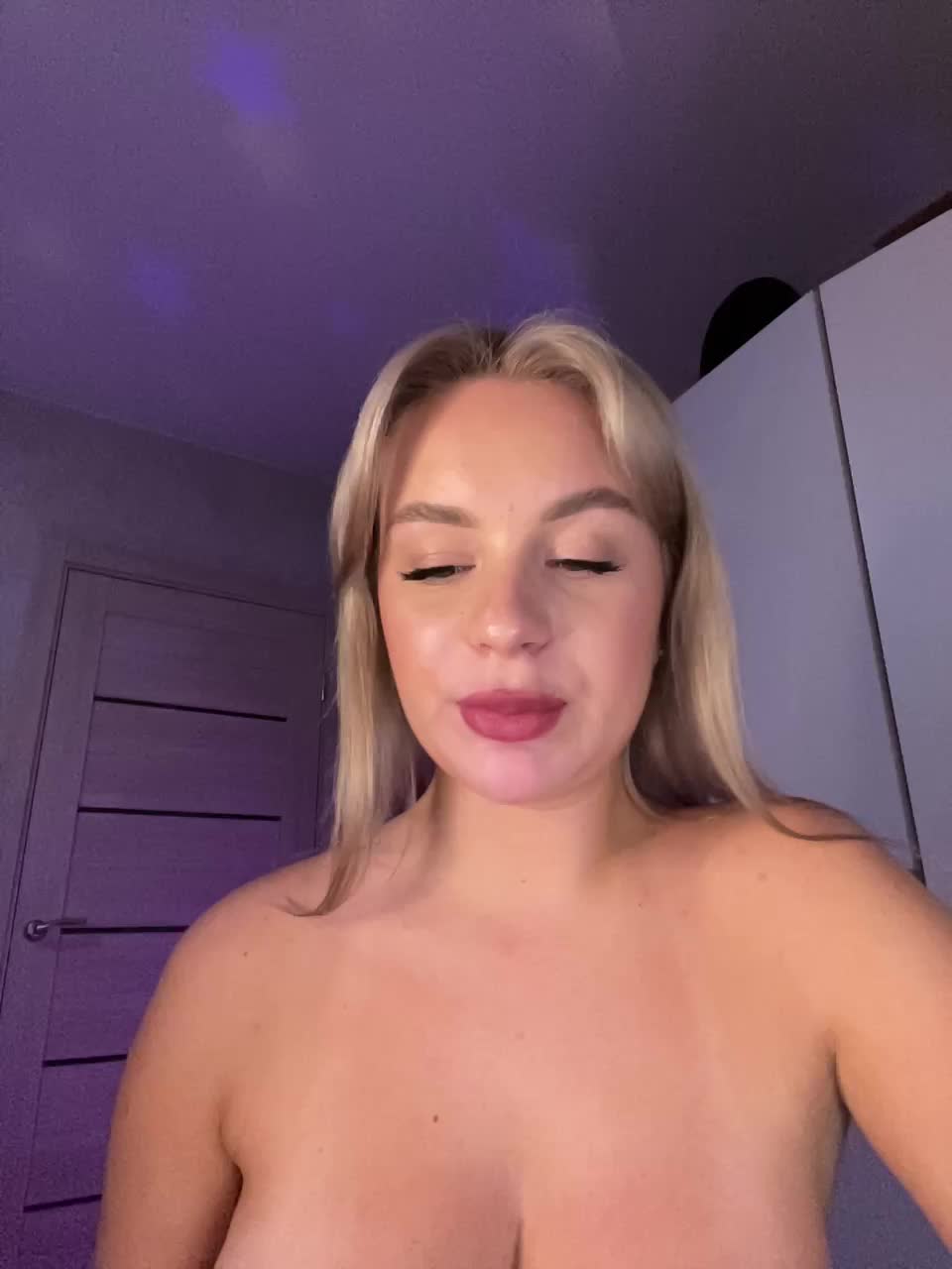 View or download file mila_m on 2024-11-12 from bongacams