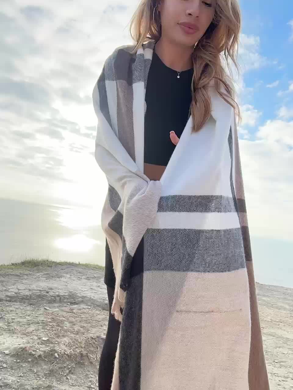 View or download file natalimuur on 2024-11-12 from bongacams