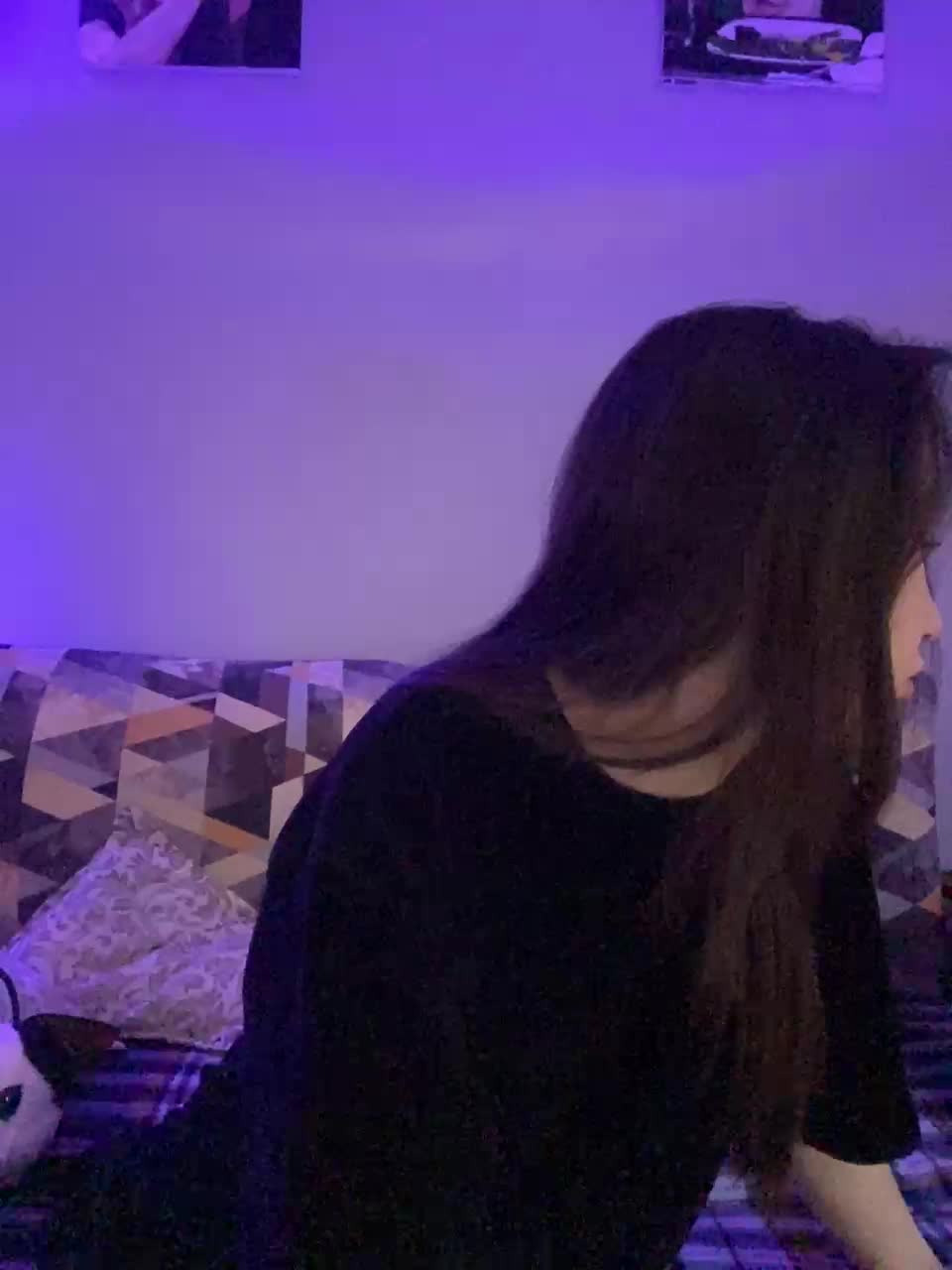 View or download file crazyaleona on 2024-11-13 from bongacams