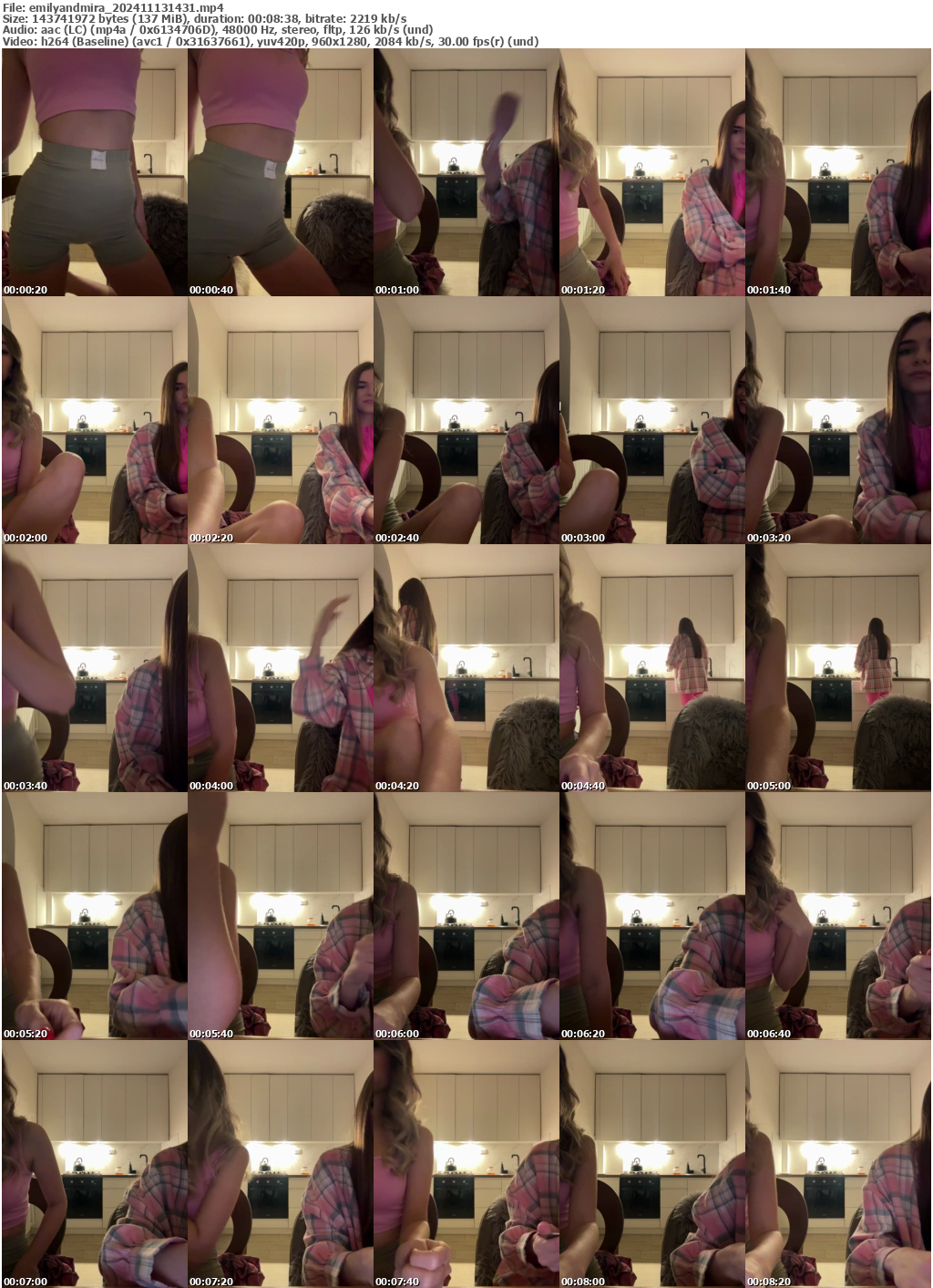 Preview thumb from emilyandmira on 2024-11-13 @ bongacams