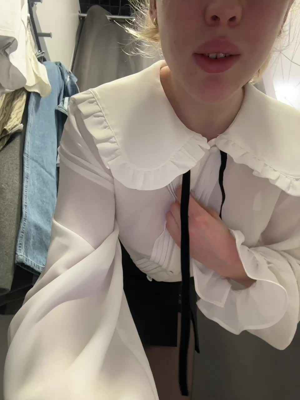 View or download file likachkaa on 2024-11-13 from bongacams