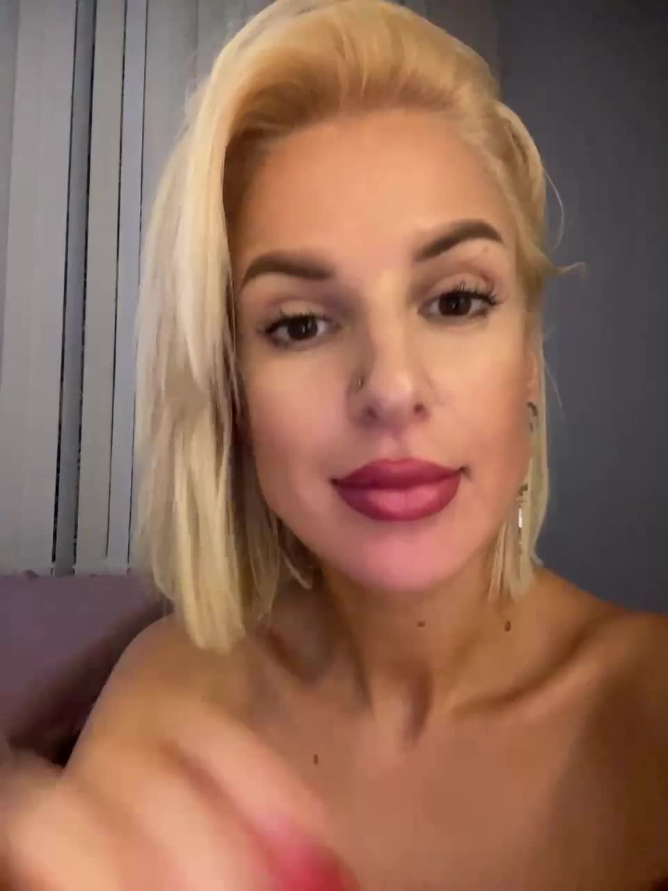 View or download file stasya_moor on 2024-11-13 from bongacams