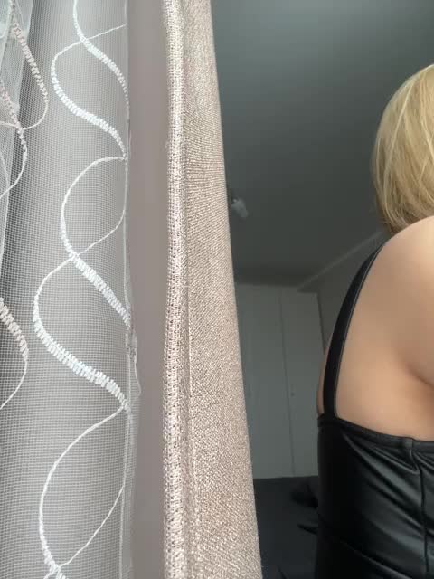 View or download file _lana_chester_ on 2024-11-14 from bongacams