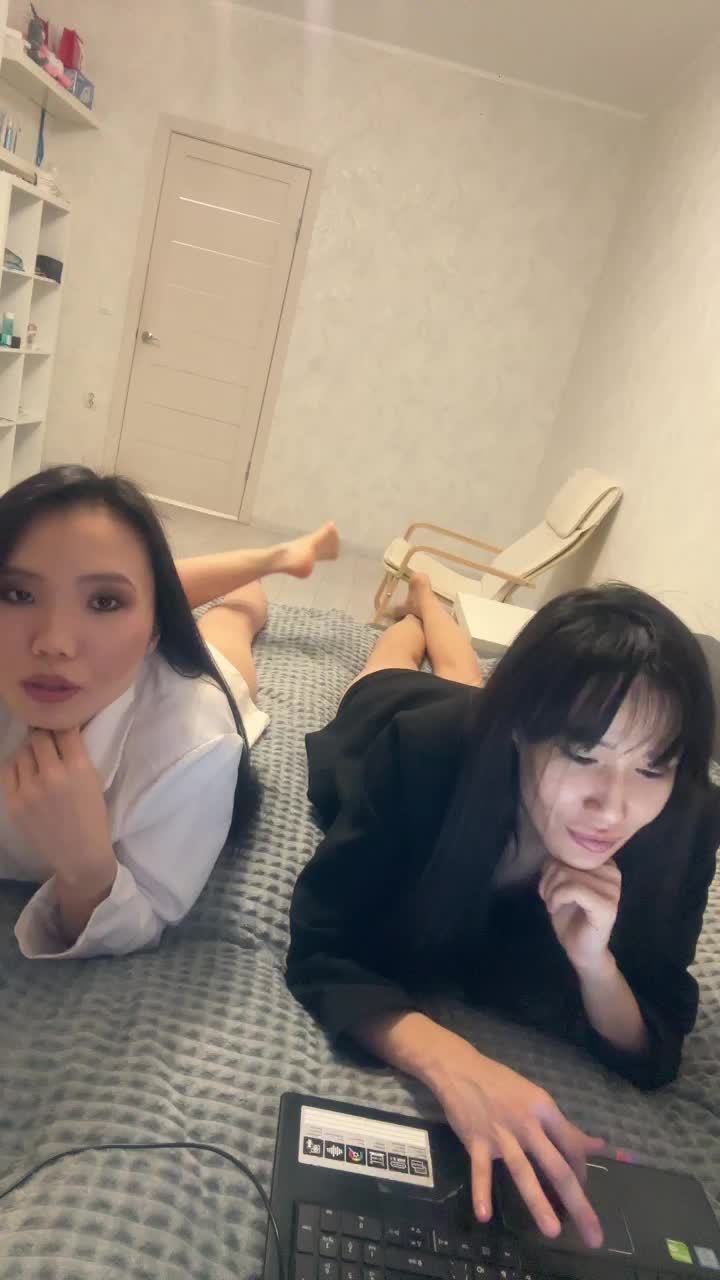 View or download file bler on 2024-11-14 from bongacams