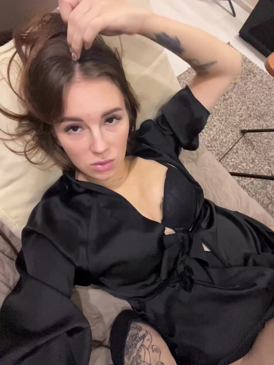 View or download file kaliss1599 on 2024-11-14 from bongacams