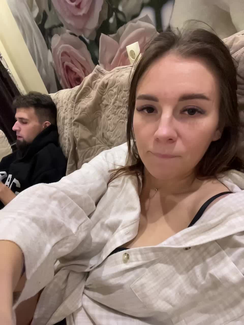 View or download file kaliss1599 on 2024-11-14 from bongacams