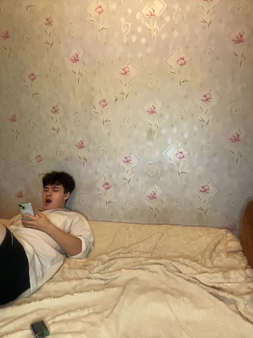 View or download file alyavass1 on 2024-11-15 from bongacams