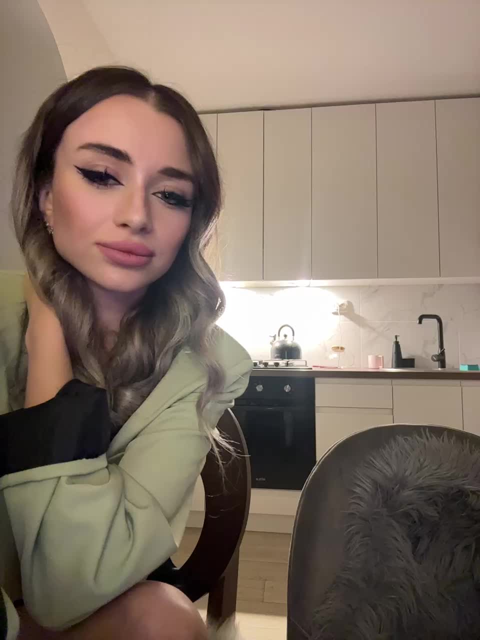 View or download file emilyandmira on 2024-11-15 from bongacams