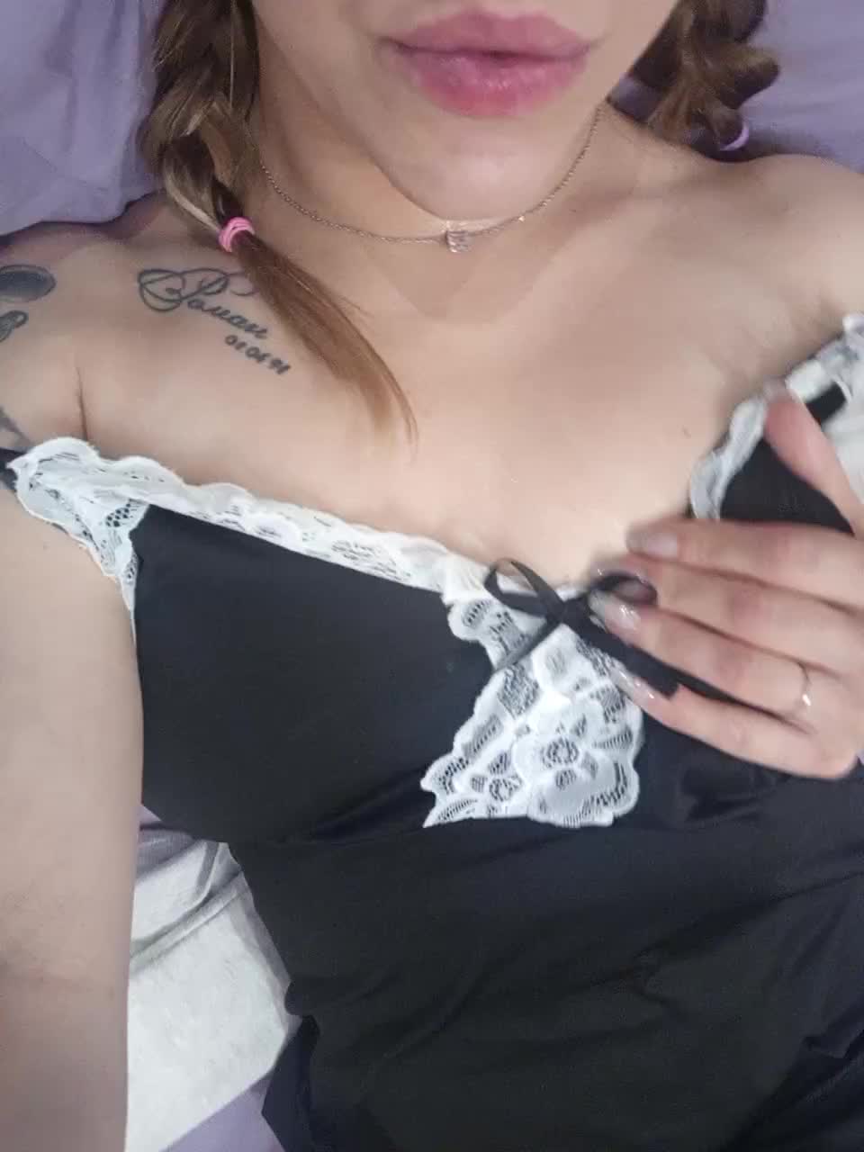 View or download file niki233221 on 2024-11-15 from bongacams