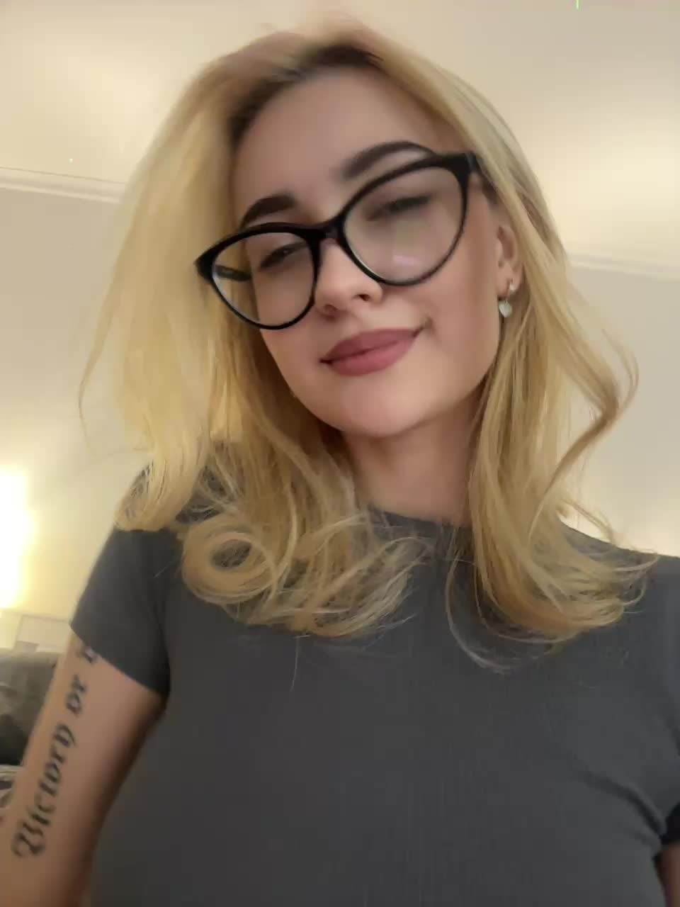 View or download file _lana_chester_ on 2024-11-16 from bongacams