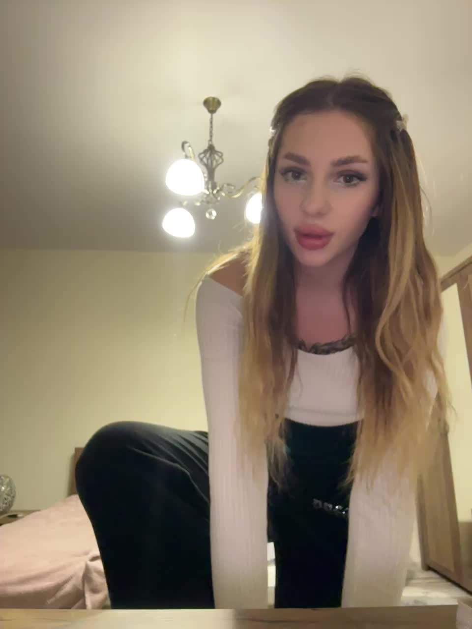 View or download file babydarii on 2024-11-16 from bongacams