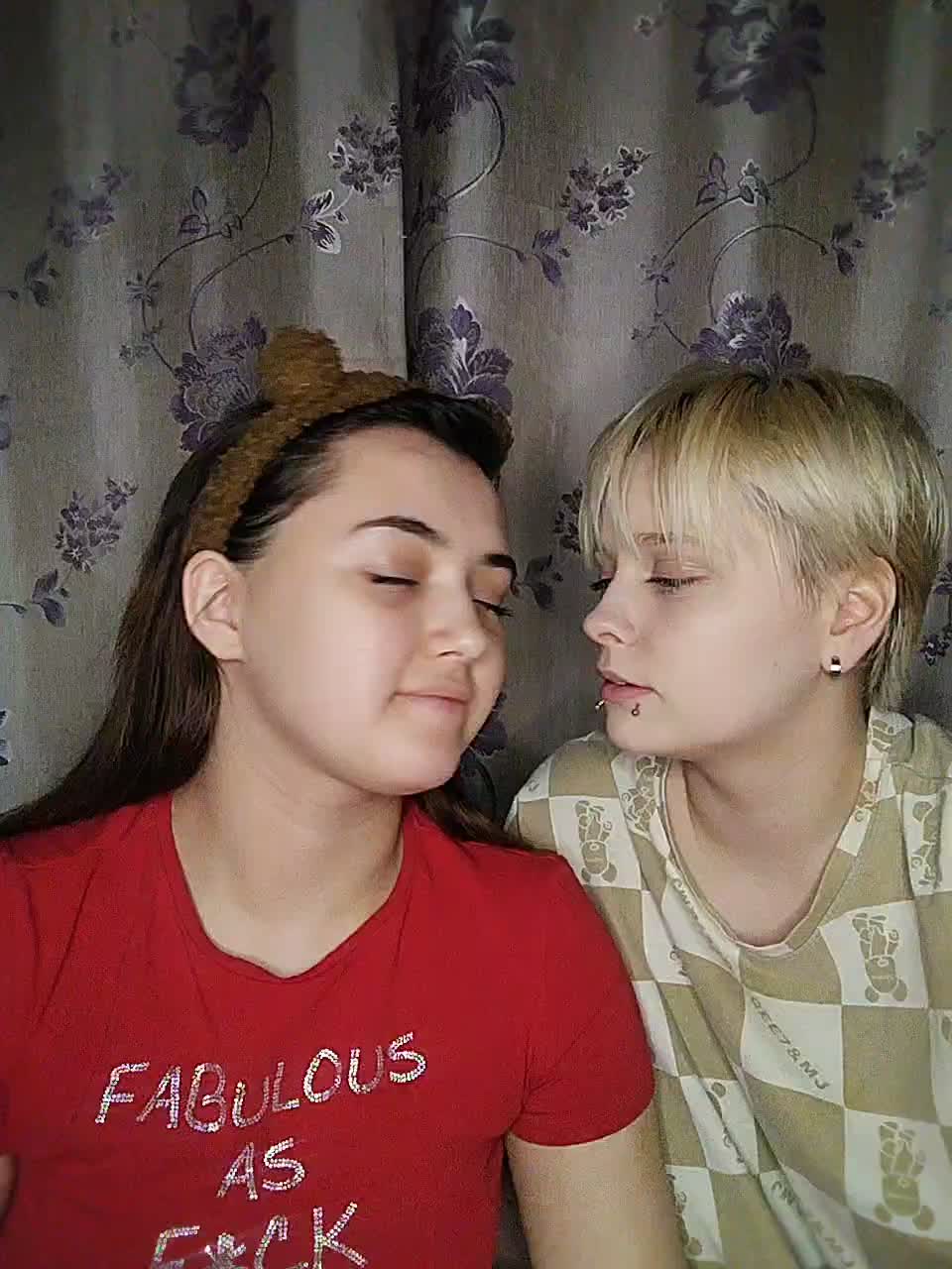 View or download file kittycolorfull on 2024-11-16 from bongacams