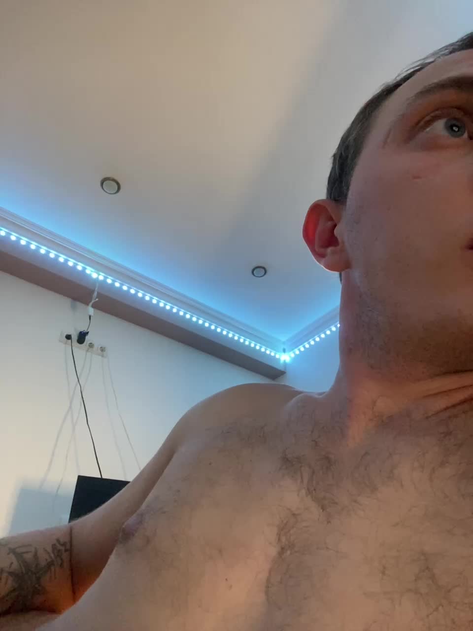 View or download file kristallik_1 on 2024-11-16 from bongacams