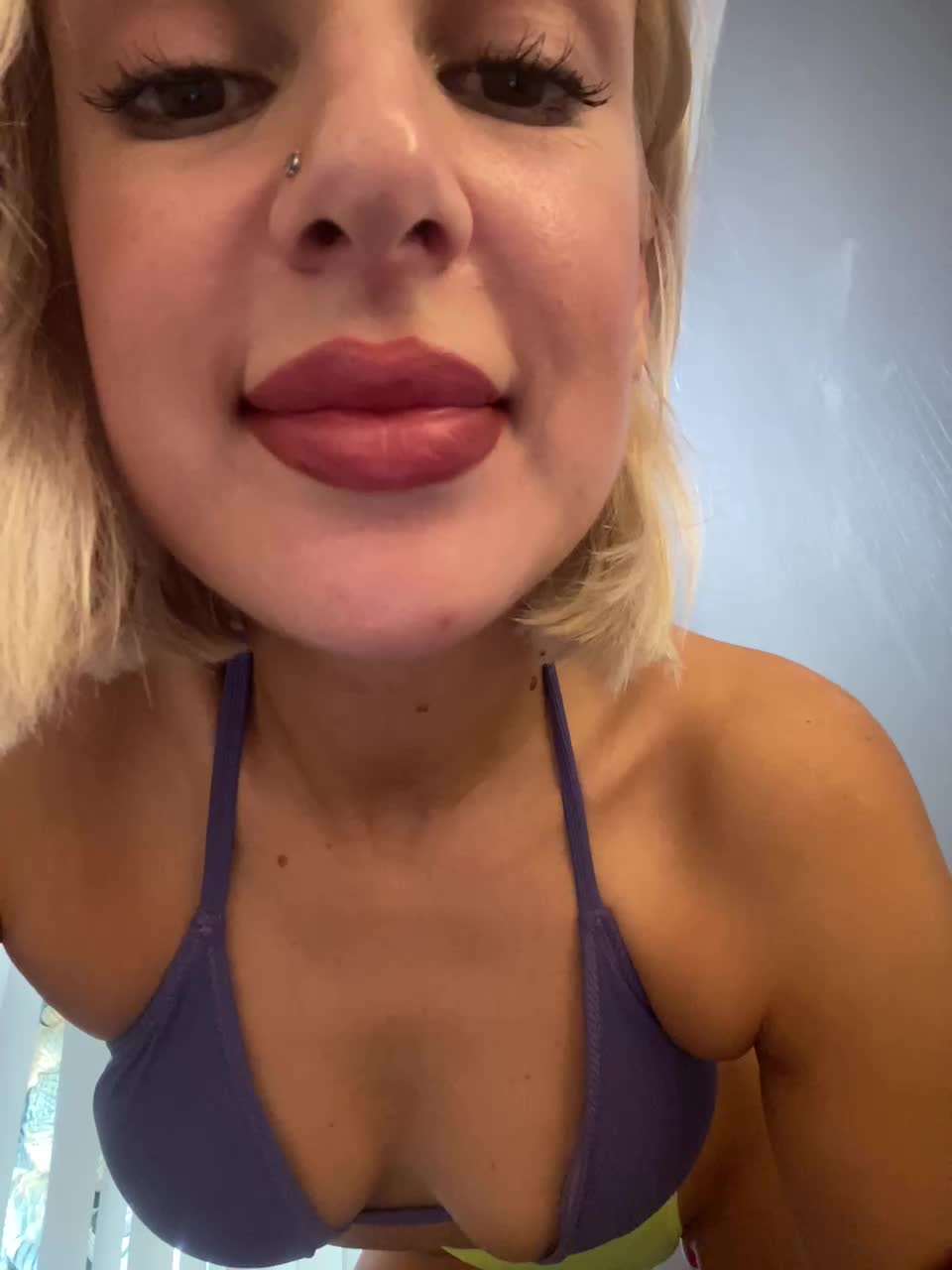 View or download file stasya_moor on 2024-11-16 from bongacams