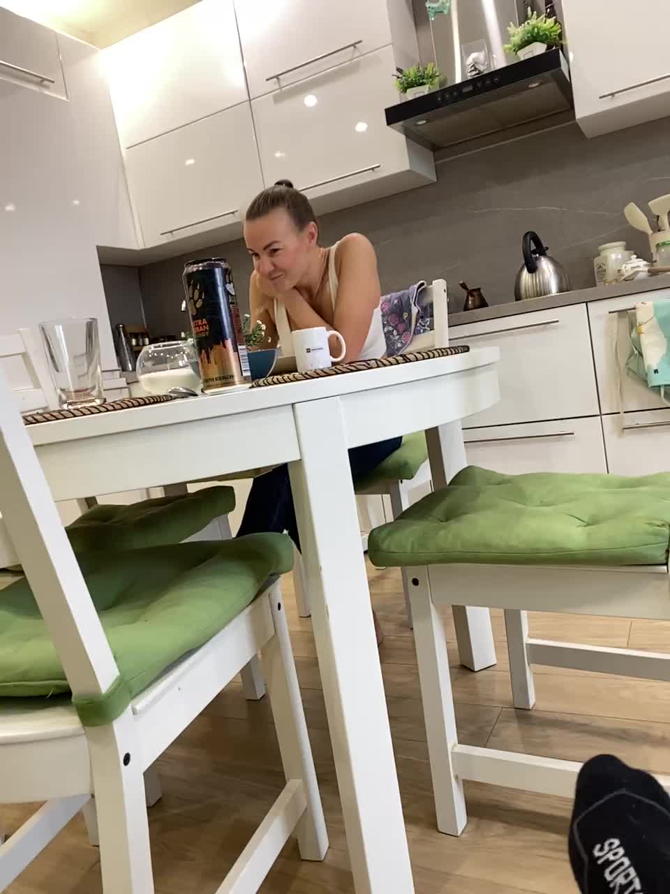 View or download file yugovi on 2024-11-16 from bongacams