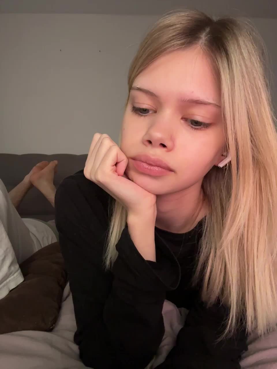 View or download file chansetolove on 2024-11-17 from bongacams