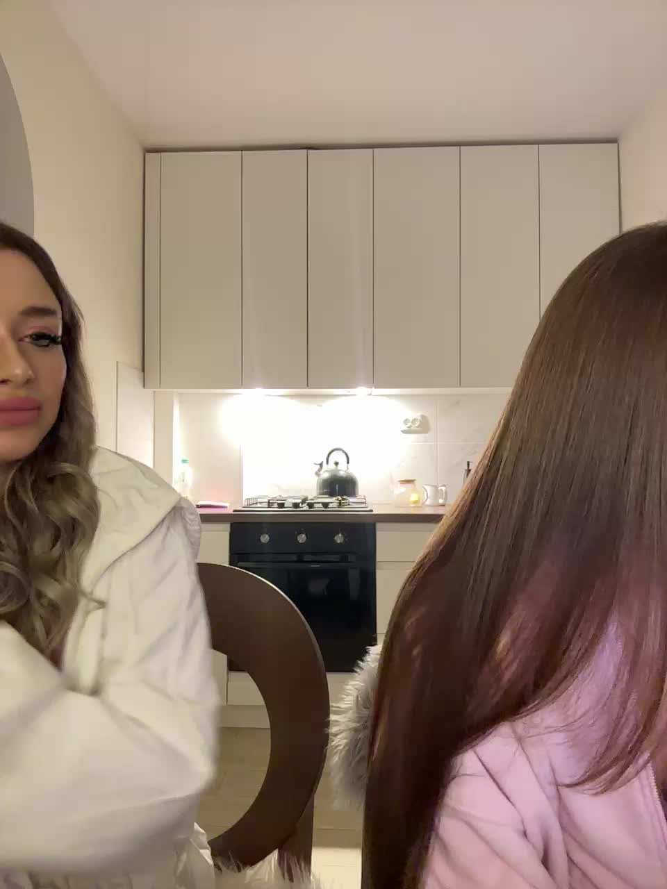 View or download file emilyandmira on 2024-11-17 from bongacams