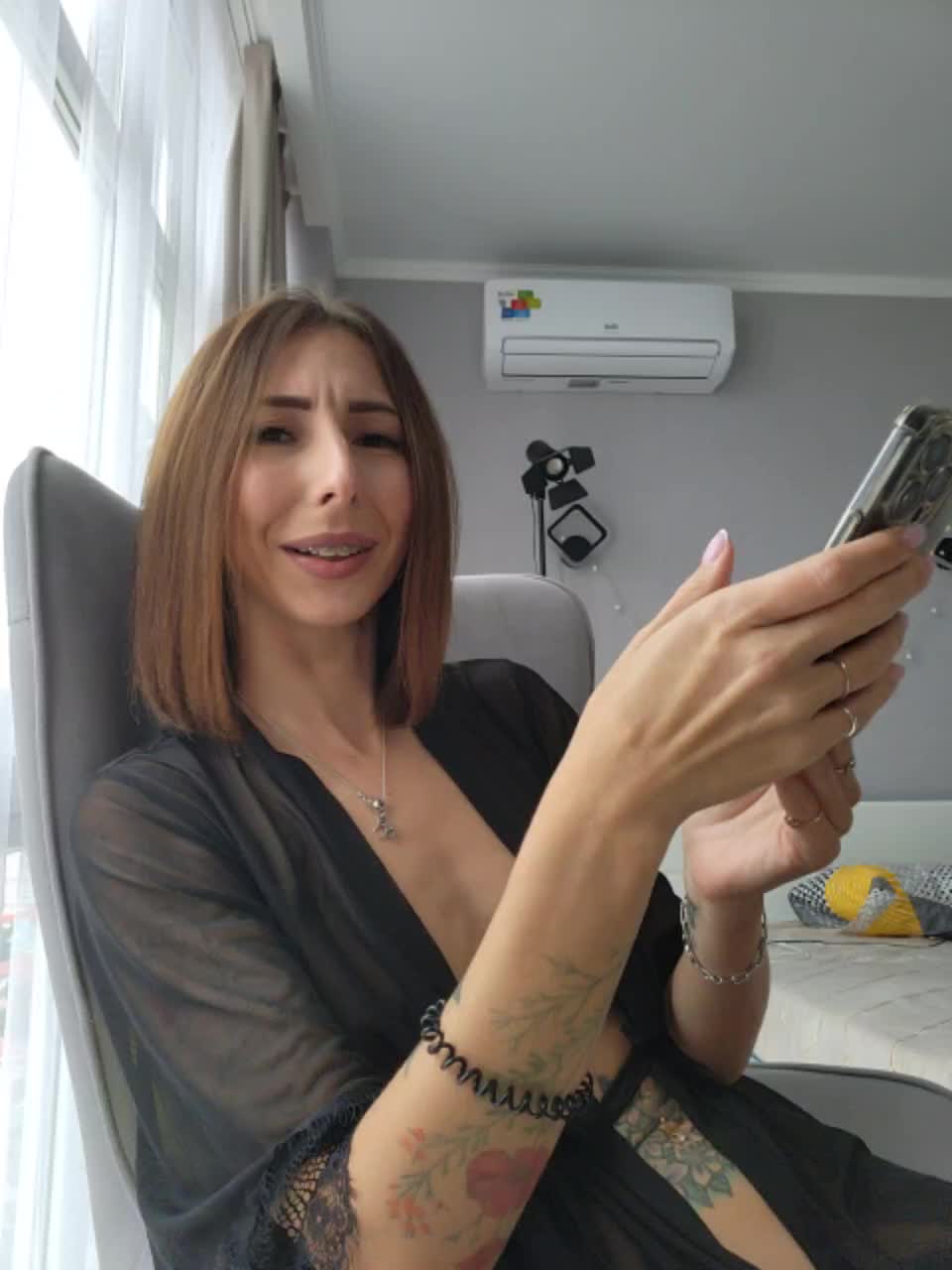 View or download file fina771 on 2024-11-17 from bongacams