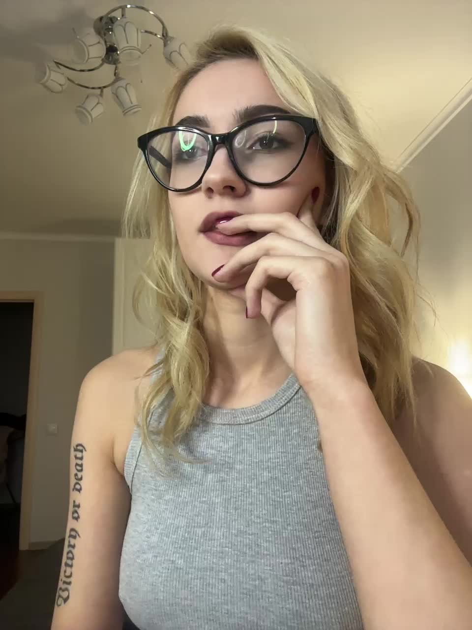 View or download file _lana_chester_ on 2024-11-18 from bongacams