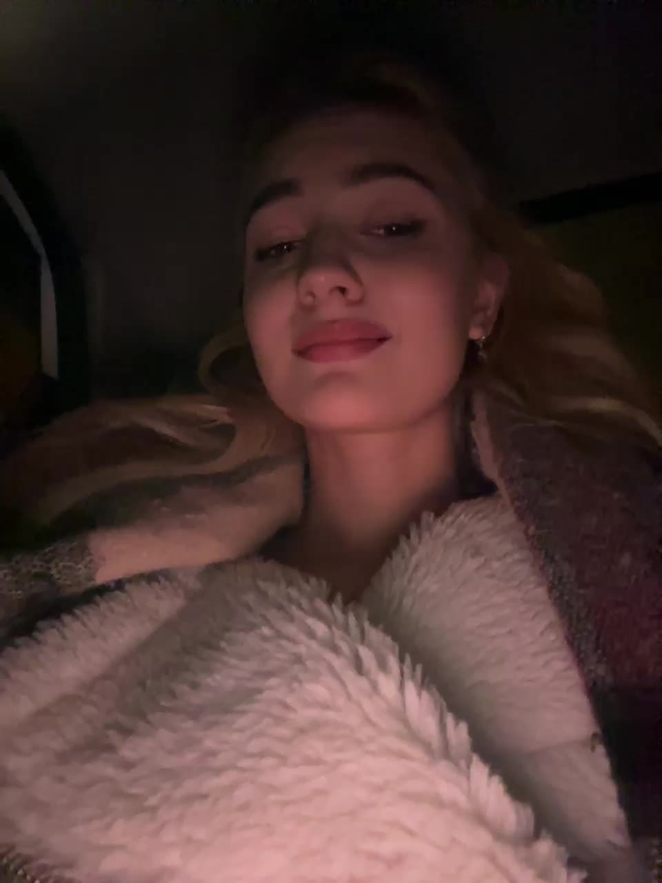 View or download file _lana_chester_ on 2024-11-18 from bongacams