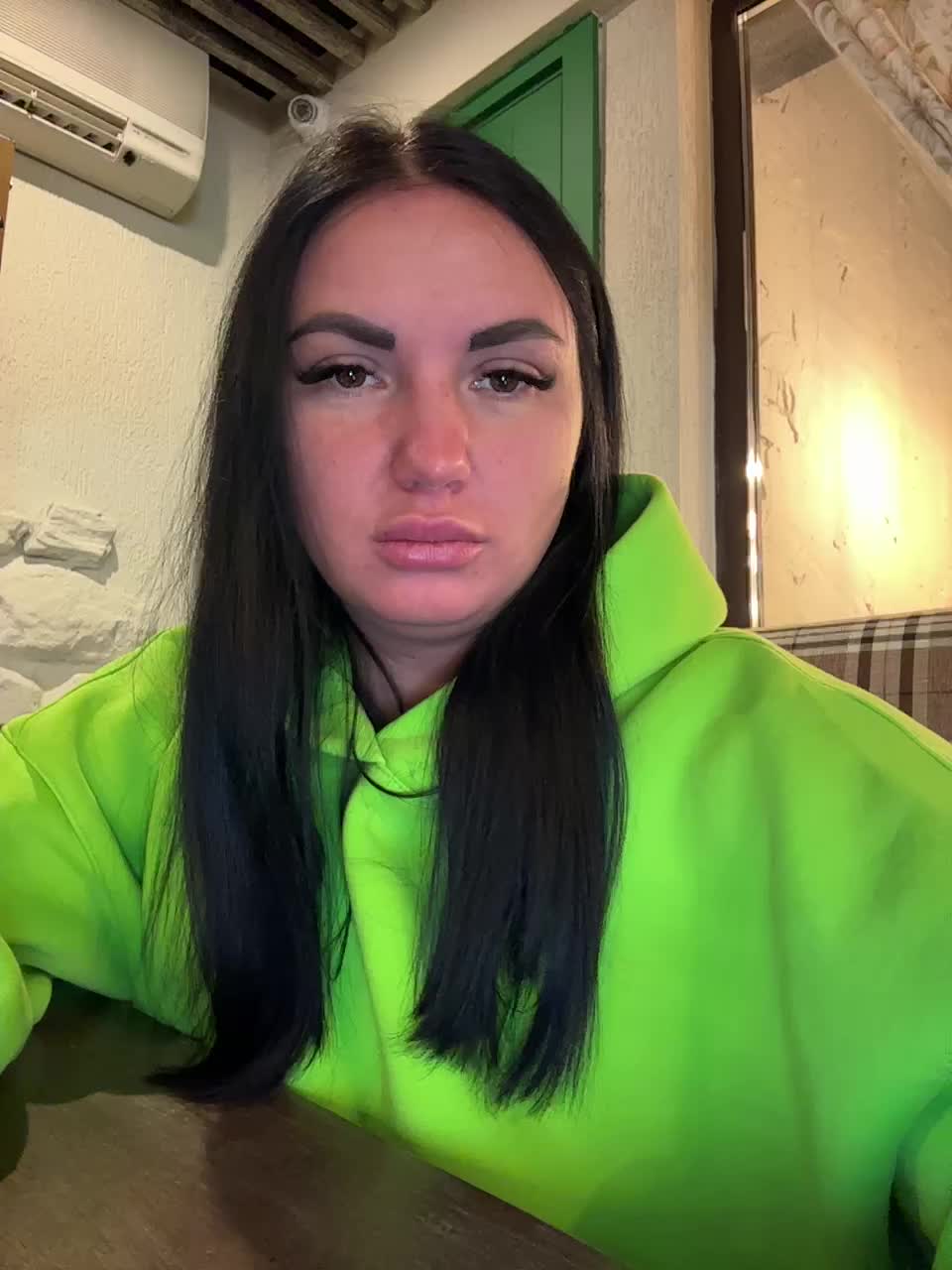 View or download file tokionajoe on 2024-11-18 from bongacams