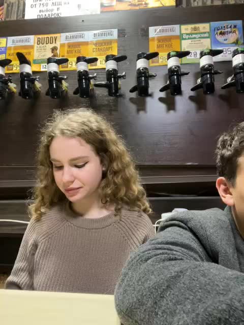 View or download file viktoriaastr on 2024-11-18 from bongacams