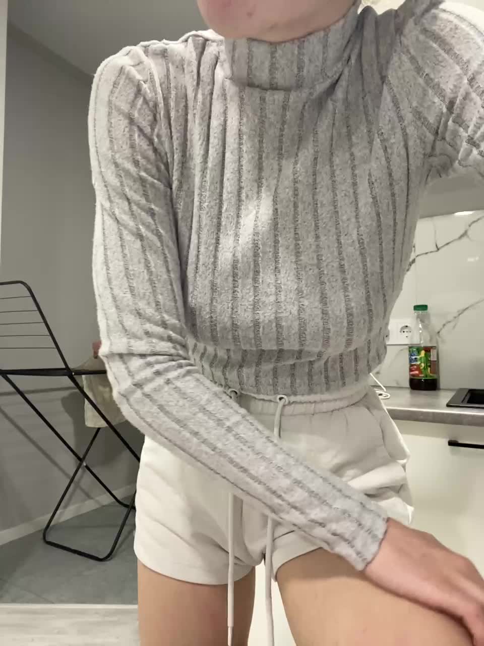 View or download file gummy_bears on 2024-11-19 from bongacams