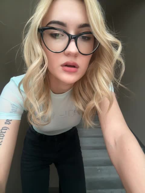 View or download file _lana_chester_ on 2024-11-20 from bongacams