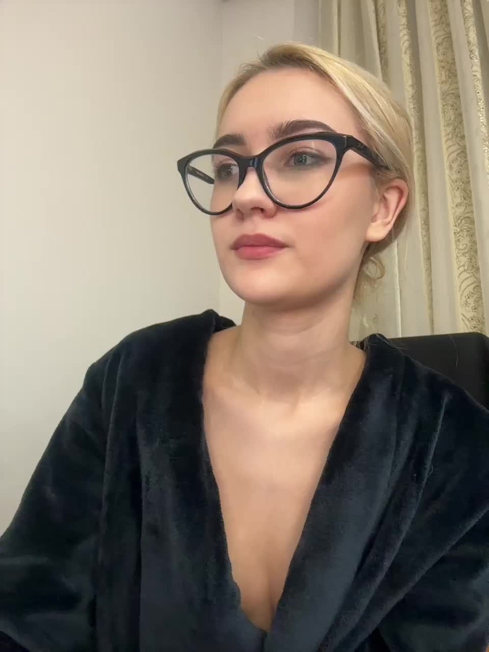 View or download file _lana_chester_ on 2024-11-20 from bongacams