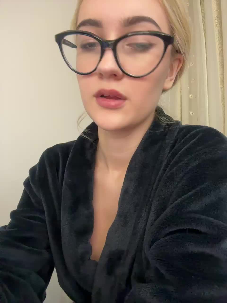 View or download file _lana_chester_ on 2024-11-20 from bongacams