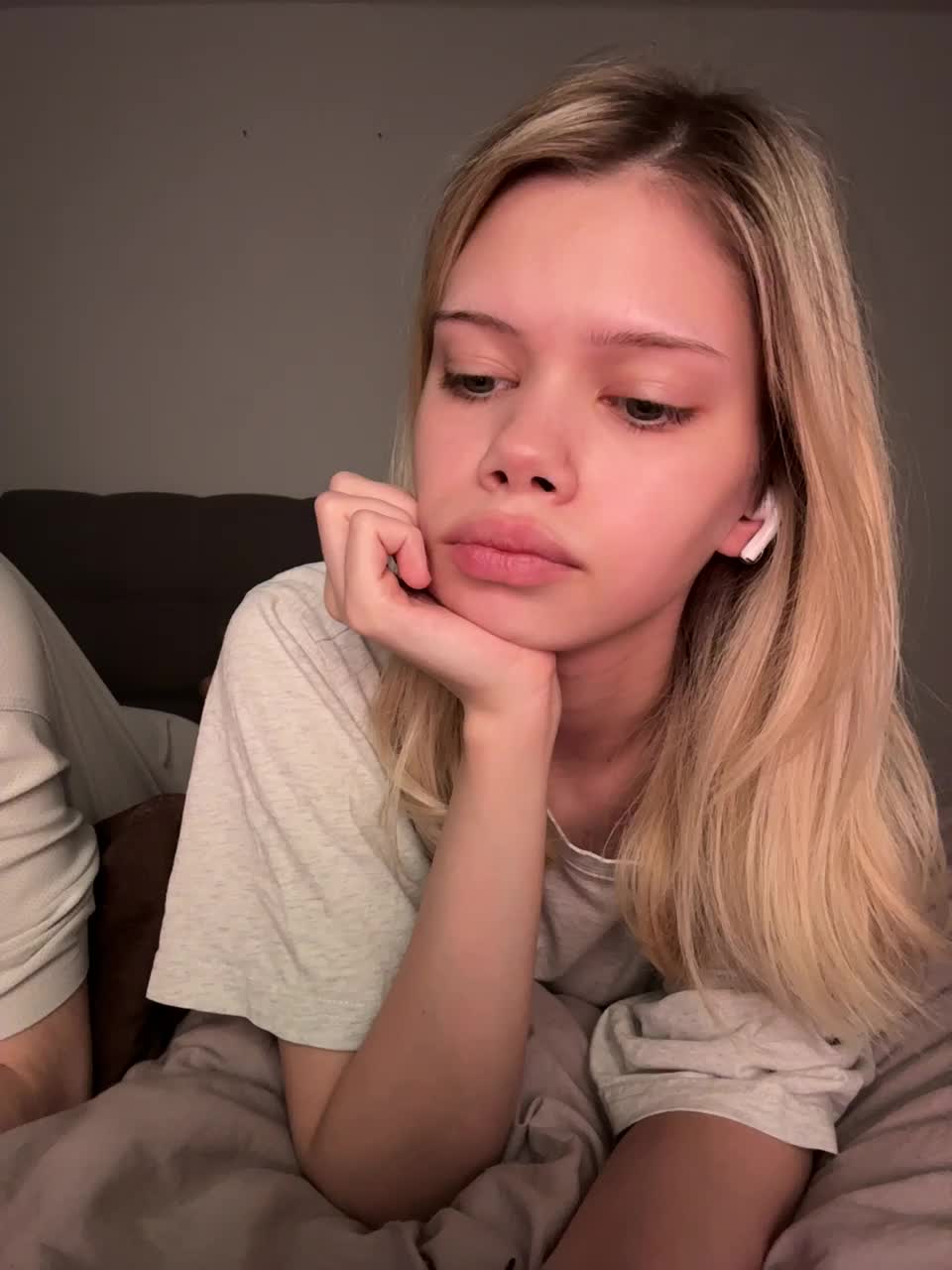 View or download file chansetolove on 2024-11-20 from bongacams